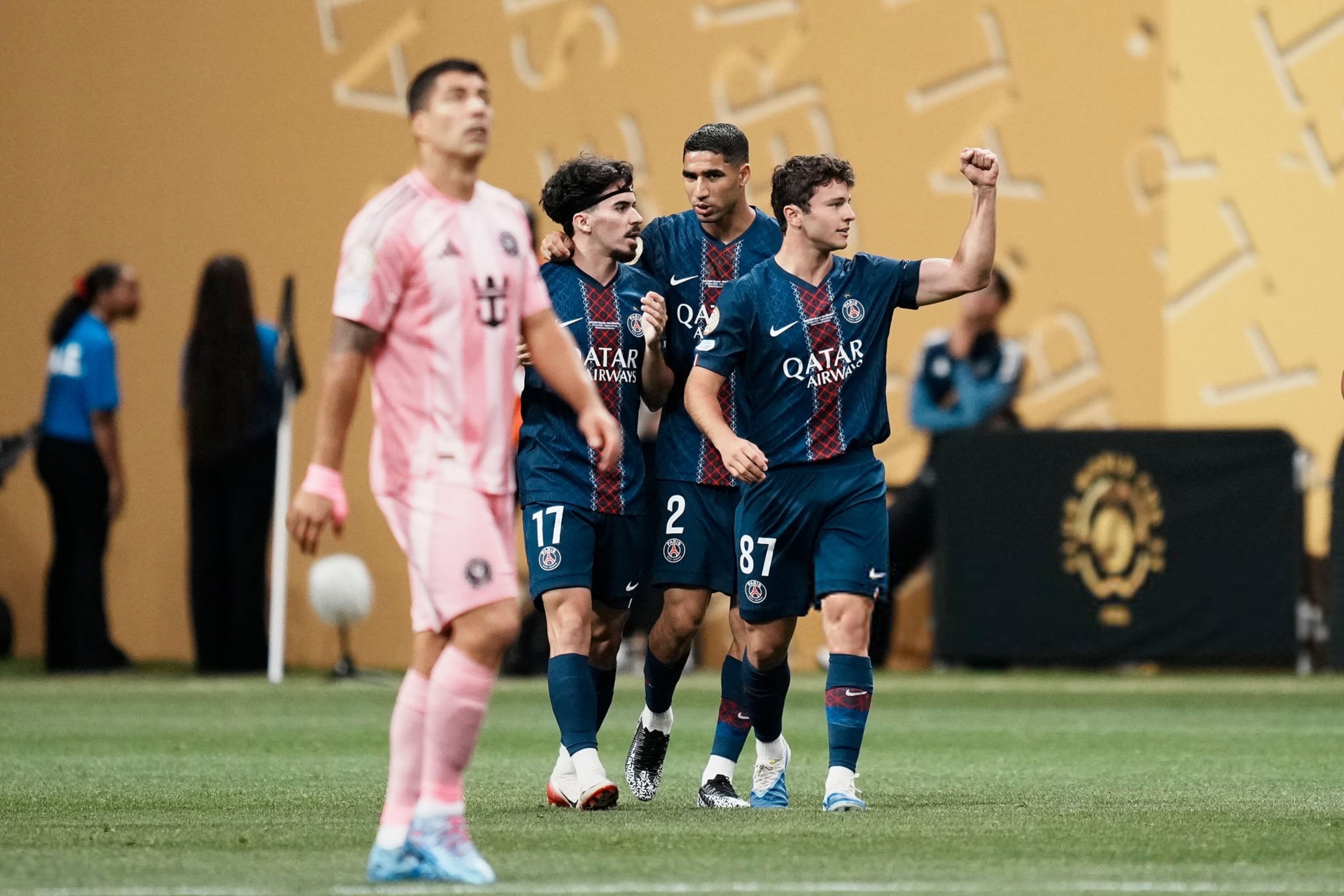 集结日突围战来临,巴黎圣日耳曼围绕足总杯迎来里程碑,球迷炸锅,身体对抗强度拉满的简单介绍 集结日突围战来临,巴黎圣日耳曼围绕足总杯迎来里程碑,球迷炸锅,身体对抗强度拉满的简单介绍